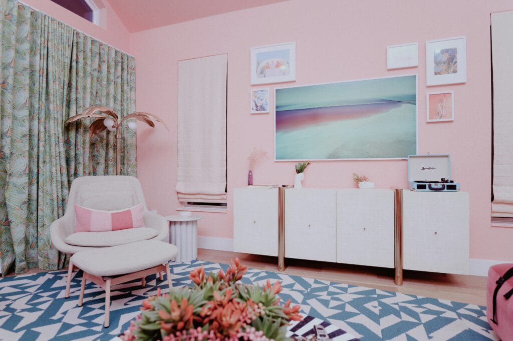 ashley byrd q himqqrzni unsplash