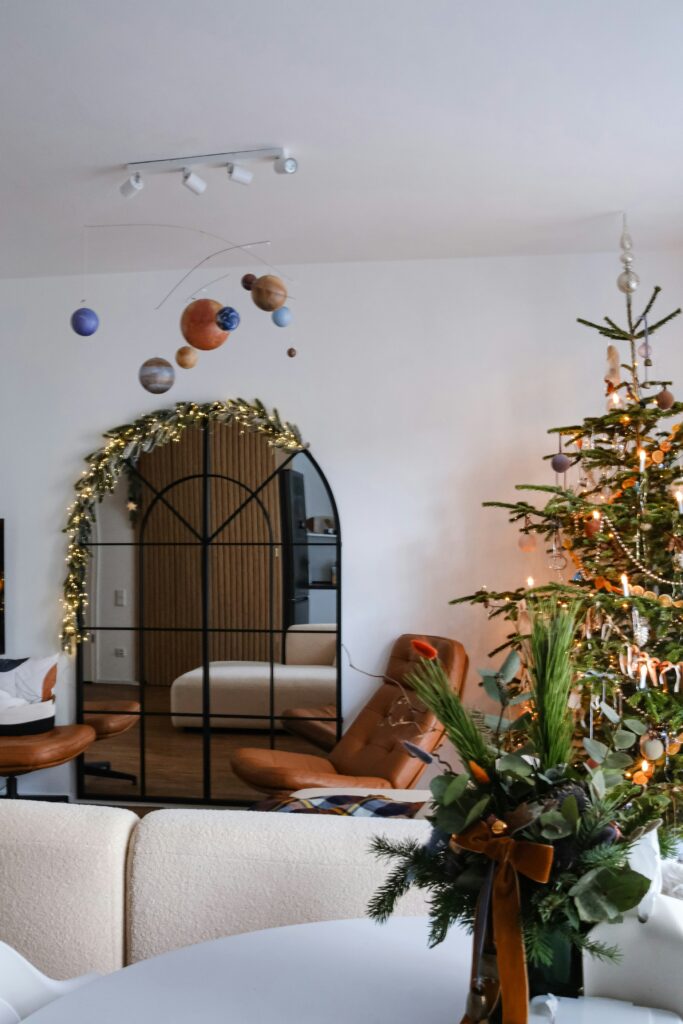 Seasonal DIY home decor ideas with handmade decorations and lights