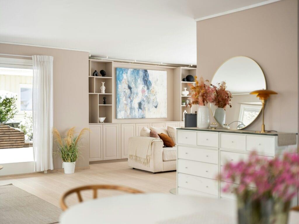 lisa anna z9s8aulvanu unsplash